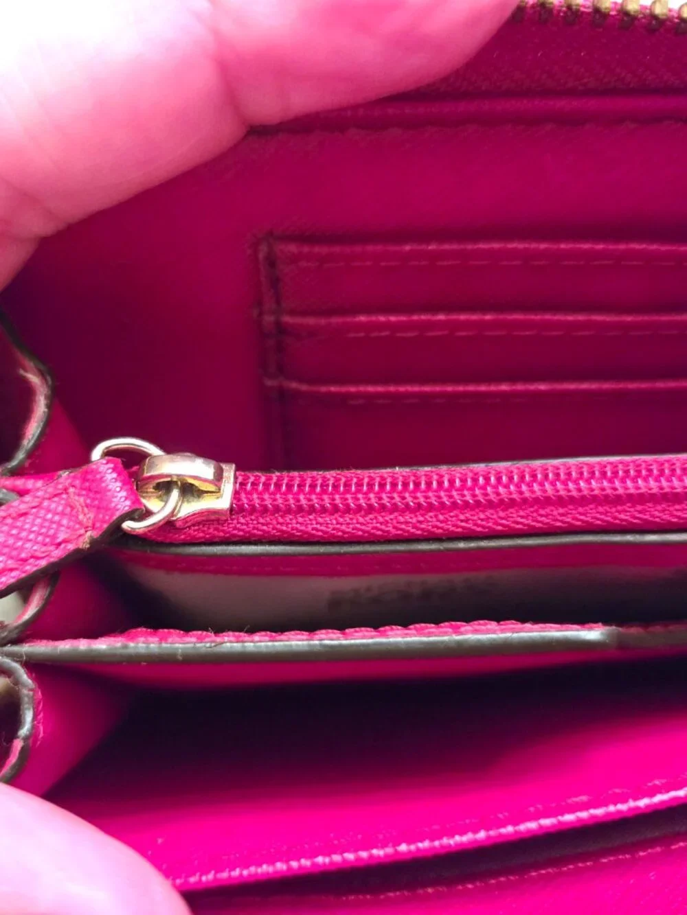 Michael Kors Jet Set Continental Wallet - Red _GUC